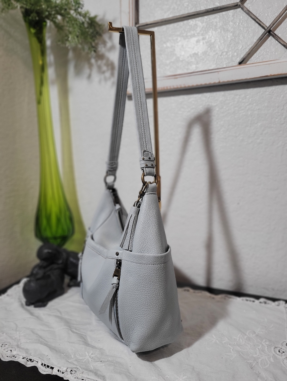 The Sak La Mesa 4-Poster Sky Blue Leather Hobo Slouchy Tote Shoulder Bag - Picture 3 of 9